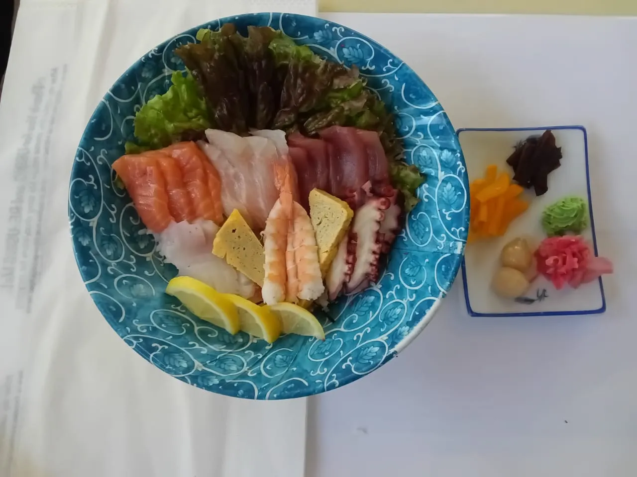 Chirashi Sushi